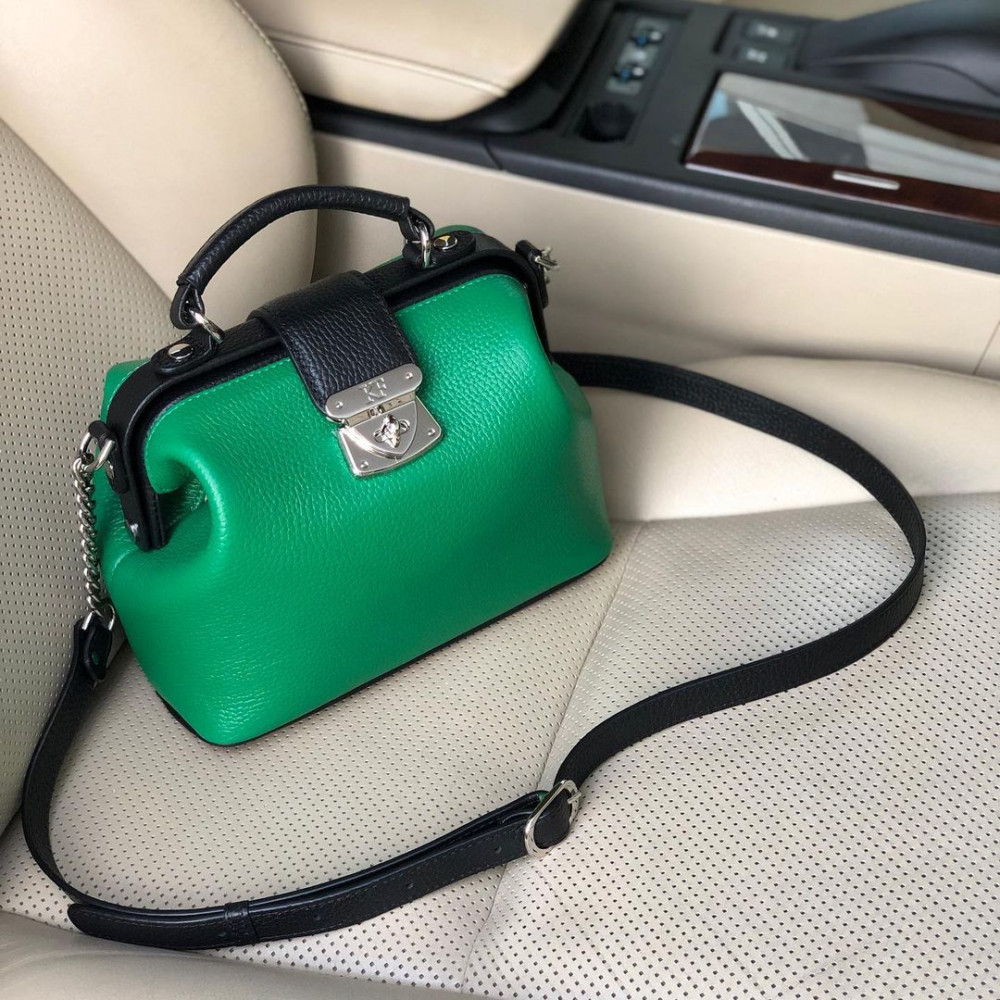 Women’s leather doctor bag Diana KF-4551