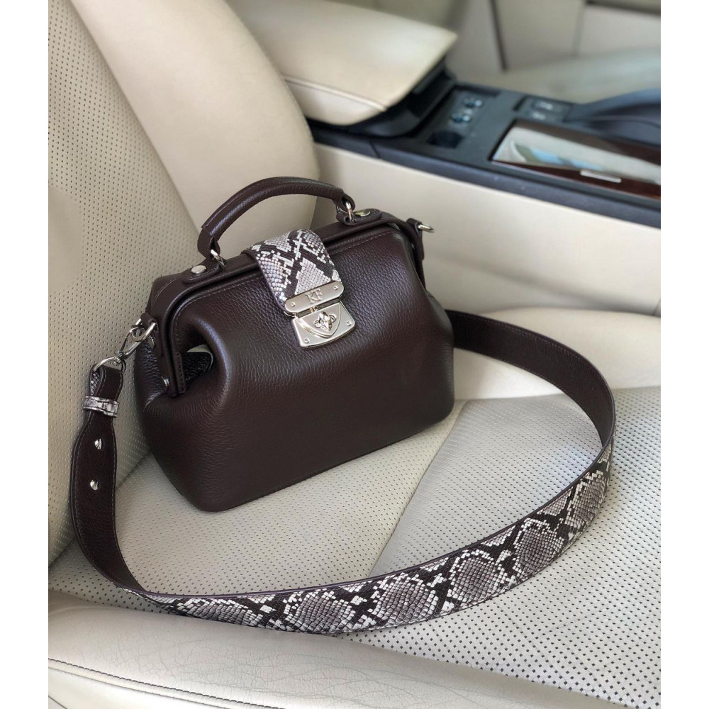 Women’s leather doctor bag Diana KF-5399