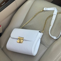 Women’s leather bag on a chain Prima S KF-565-1