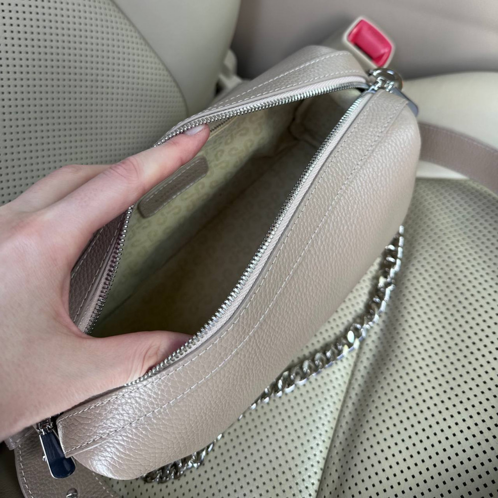 Women’s leather crossbody bag on a wide strap Vilna KF-7615-3