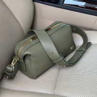 Women’s leather crossbody bag on a wide strap Vilna KF-7815-1